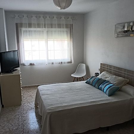 Апартаменты Piso En Эль-Грове Экстерьер фото